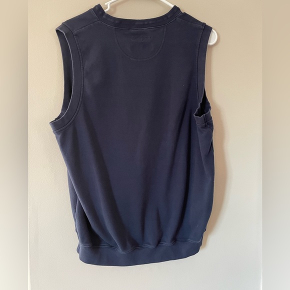 Cute pullover vest! - Picture 4 of 5